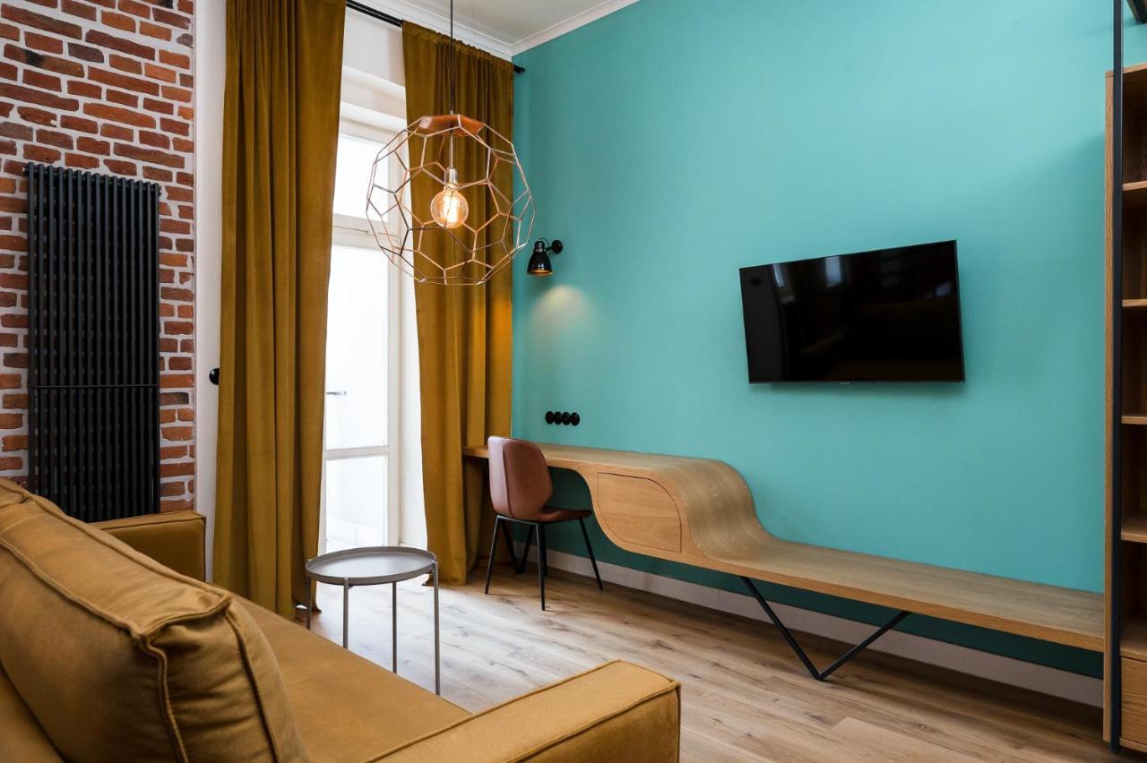 Goldfinger 3-Bed Unique Apartment In The Heart Of Podgorze Cracóvia Exterior foto