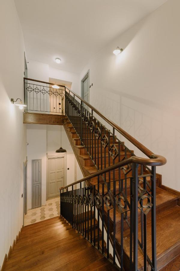 Goldfinger 3-Bed Unique Apartment In The Heart Of Podgorze Cracóvia Exterior foto